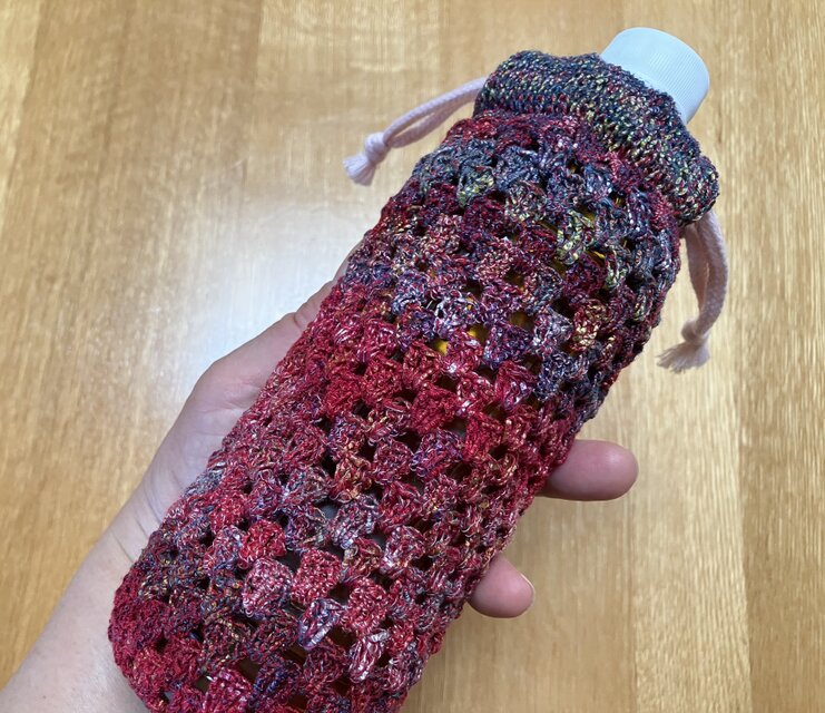 ペットボトルカバー(手編み) | iichi 日々の暮らしを心地よく