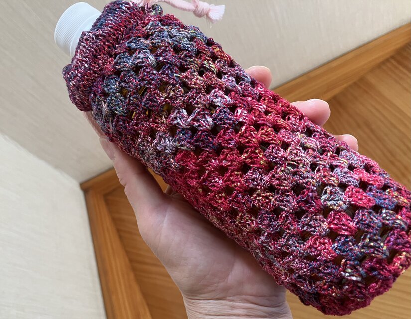 ペットボトルカバー(手編み) | iichi 日々の暮らしを心地よくする