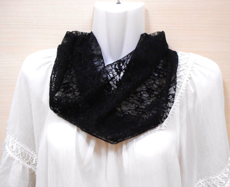 3点のみ☆レースのスヌード（黒花・ねじり一重）スカーフ・付け衿感覚で☆