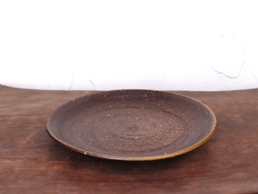 備前焼 皿(19.5cm) sr3-081 | iichi 日々の暮らしを心地よくする