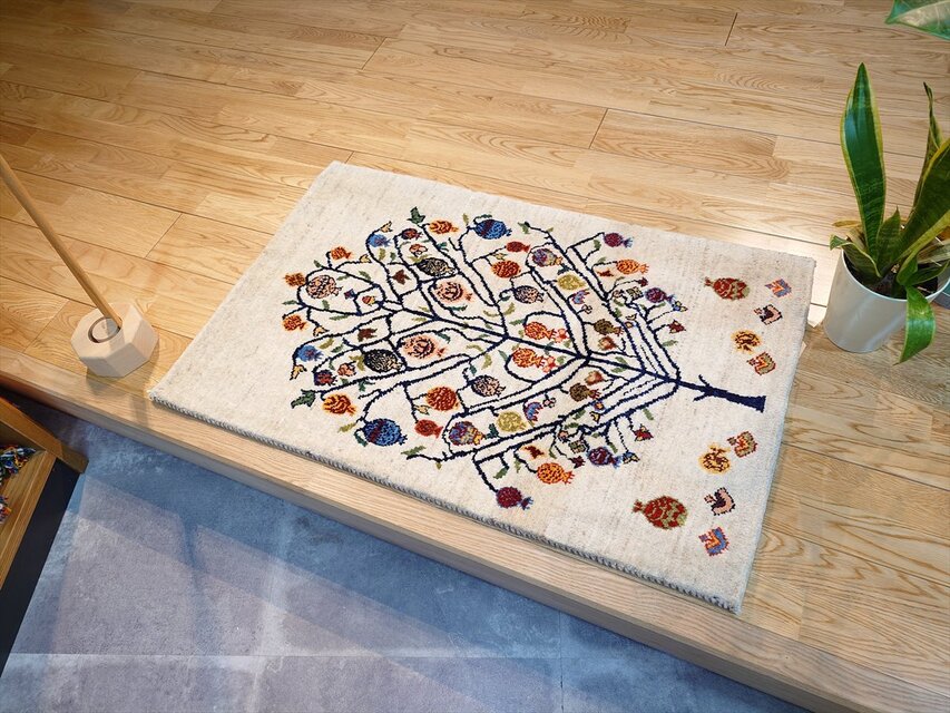 ペルシャ パルヴィーズ カシュクリ 玄関 98×63 ベージュ ザクロ ペルシャ パルヴィーズ カシュクリ 玄関 98×63 ベージュ ザクロ