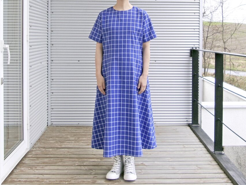 国産コットン＊爽やかウィンドウペンチェックのフレアワンピース（オックスフォード生地・青×白チェック）受注製作