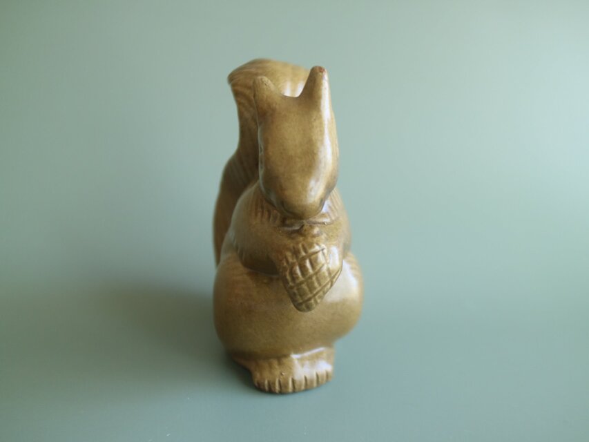 Ego stengods / オブジェ / リス No.5737 | iichi 日々の暮らしを