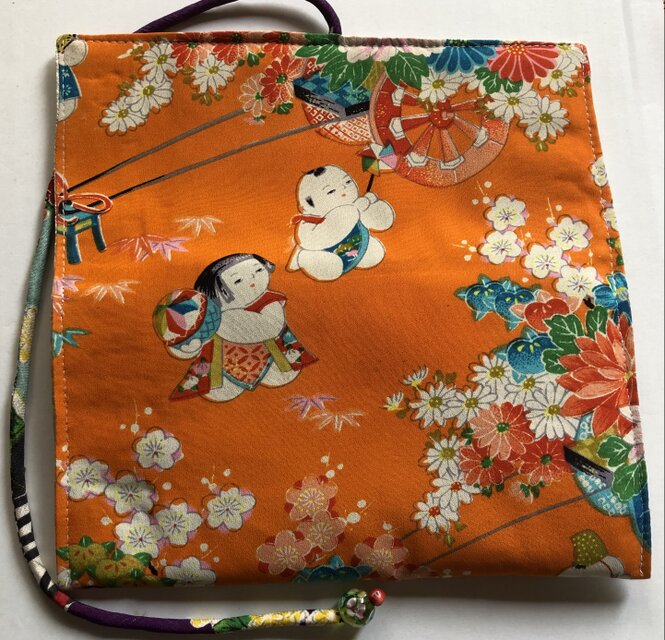 8233 女の子の着物で作った和風財布・ポーチ | iichi 日々の暮らし