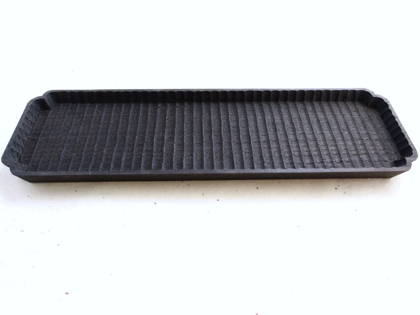 入隅 我谷盆 栗 36×11×2cm 鉄媒染 | iichi 日々の暮らしを