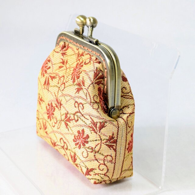 ハンドメイド　おとなしくいつものがま口つくっておけばよかったな、なしずくがま口 帯から作ったがま口 | iichi 日々の暮らしを心地よくするハンドメイド