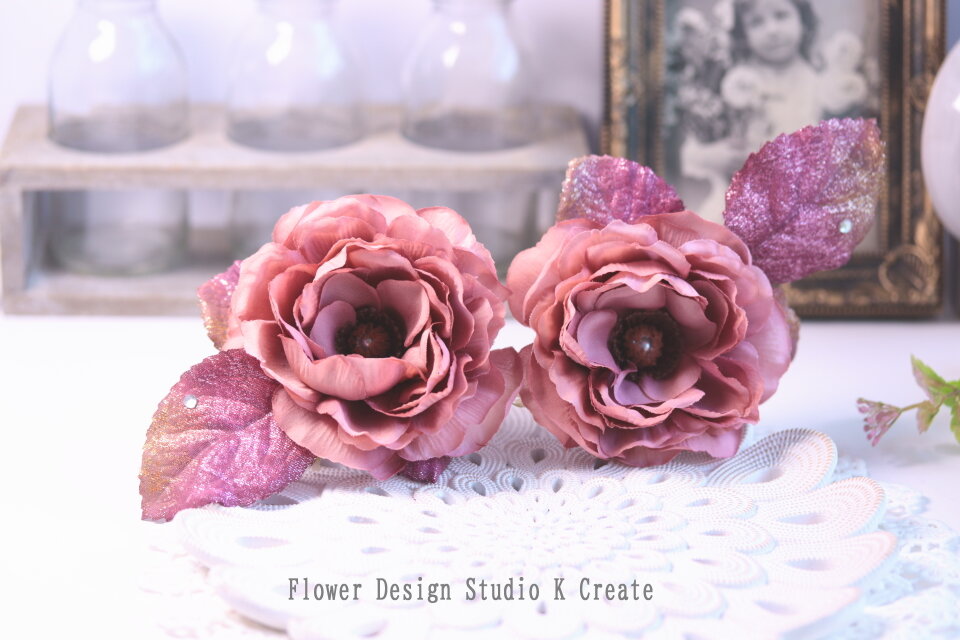 モーブピンクのラナンキュラスの髪飾り 1点 ラナンキュラス モーブ