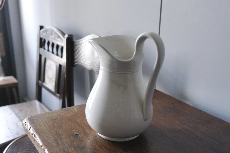 フランスアンティーク ♧ サルグミンヌ ♧ 陶器のジャーマンシェパード像 フランスアンティーク ♧ サルグミンヌ ♧ 陶器のジャーマン