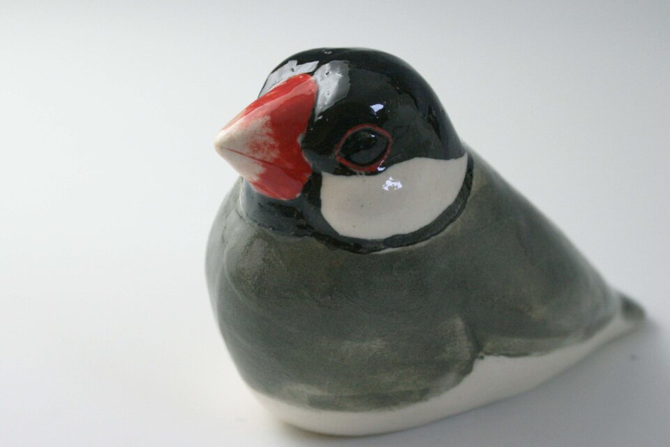 動物の陶置物＜文鳥＞