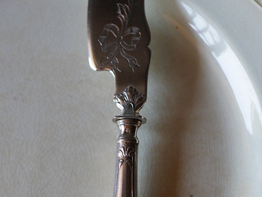 バターナイフ リボン柄 フランスアンティーク アンティークの