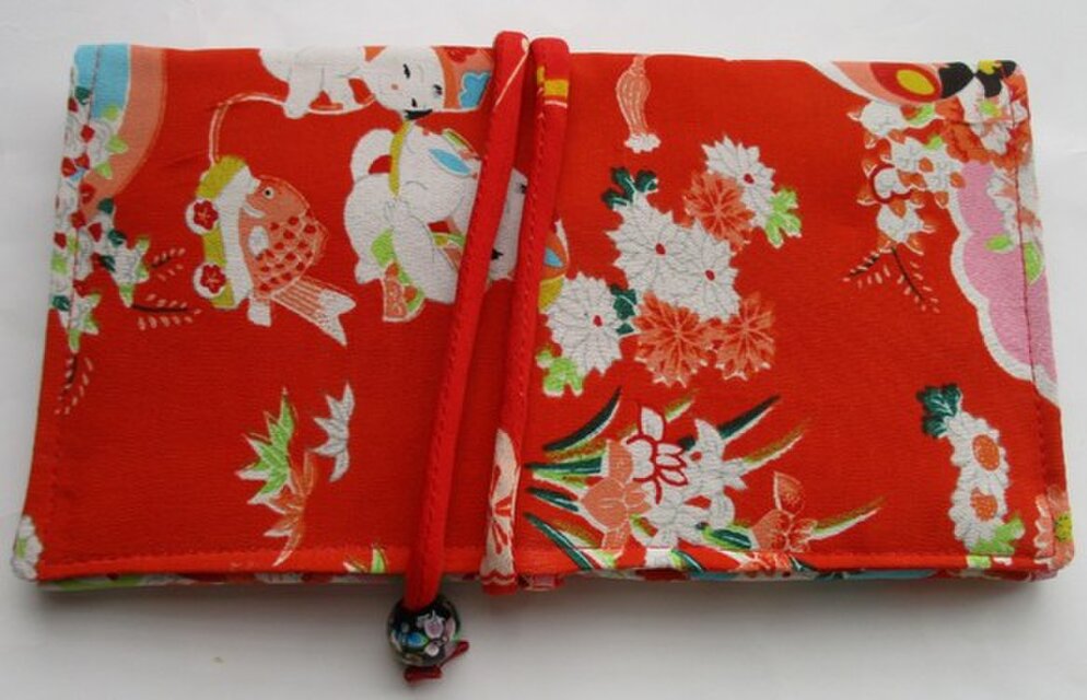 ８２３６　女の子の着物で作った和風財布・ポーチ＃送料無料
