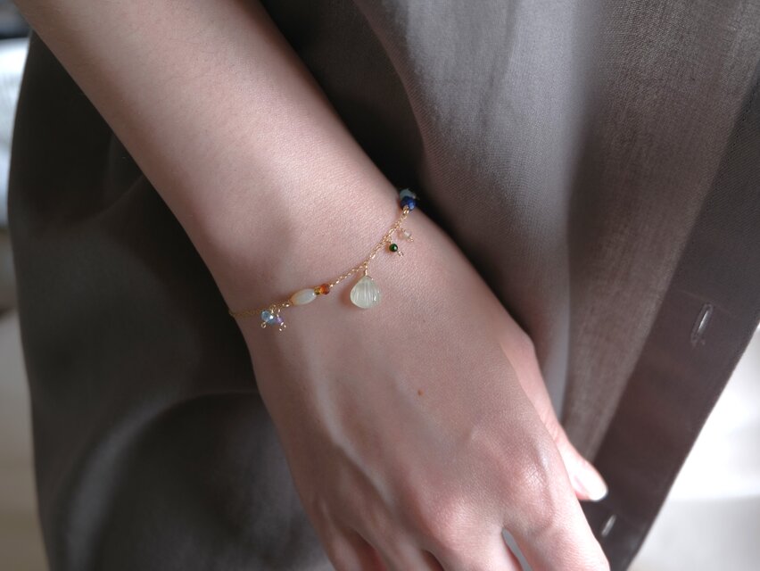 shell stone bracelet：天然石プレナイト マザーオブパール アメジスト