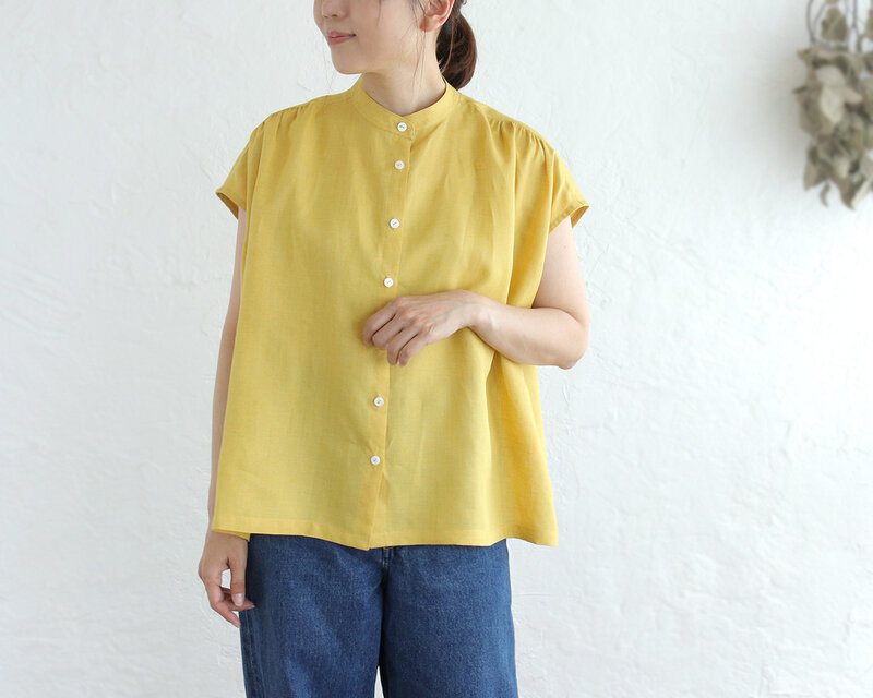 日本最級 快適キチンと見え フレンチスリーブバンドカラーブラウス リネン トップス