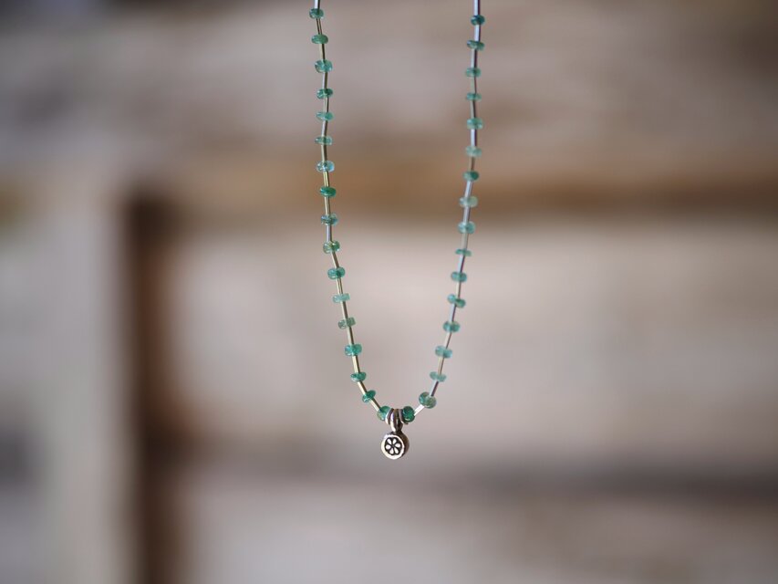 Emerald- silver necklace | iichi 日々の暮らしを心地よくする
