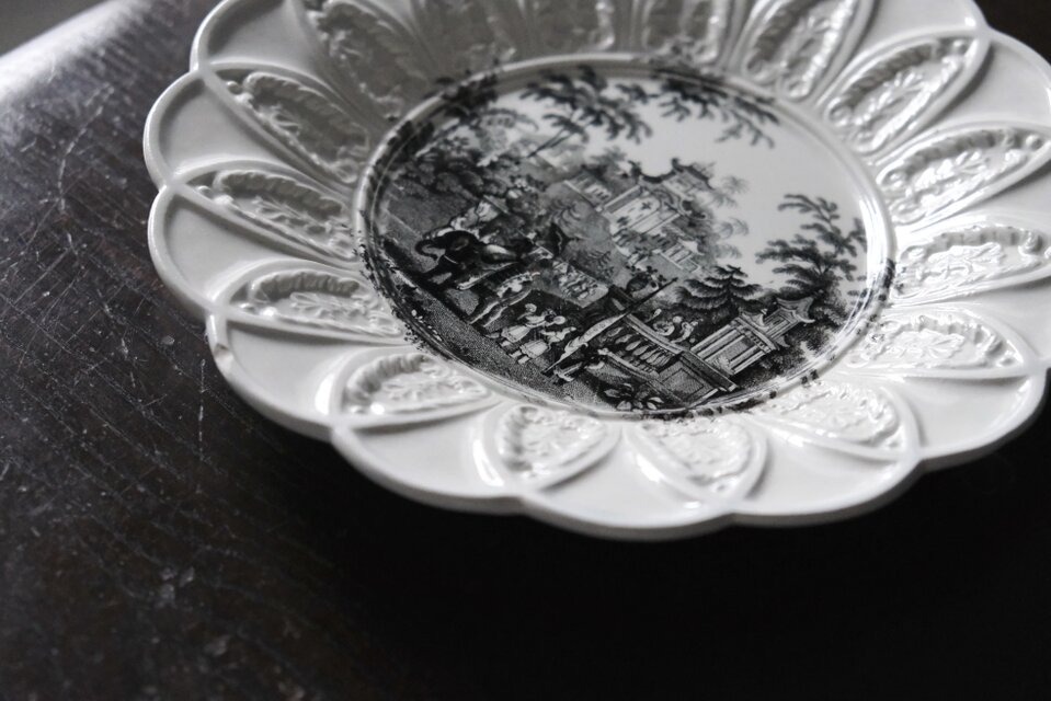 David Johnston Bordeaux ボルドー 花の形 グリザイユ皿 フランス