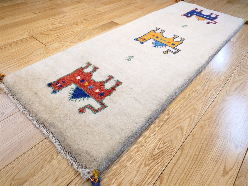 ペルシャ ギャッベ ミニランナー 細長いマット ラグ 120x43㎝ ライオン