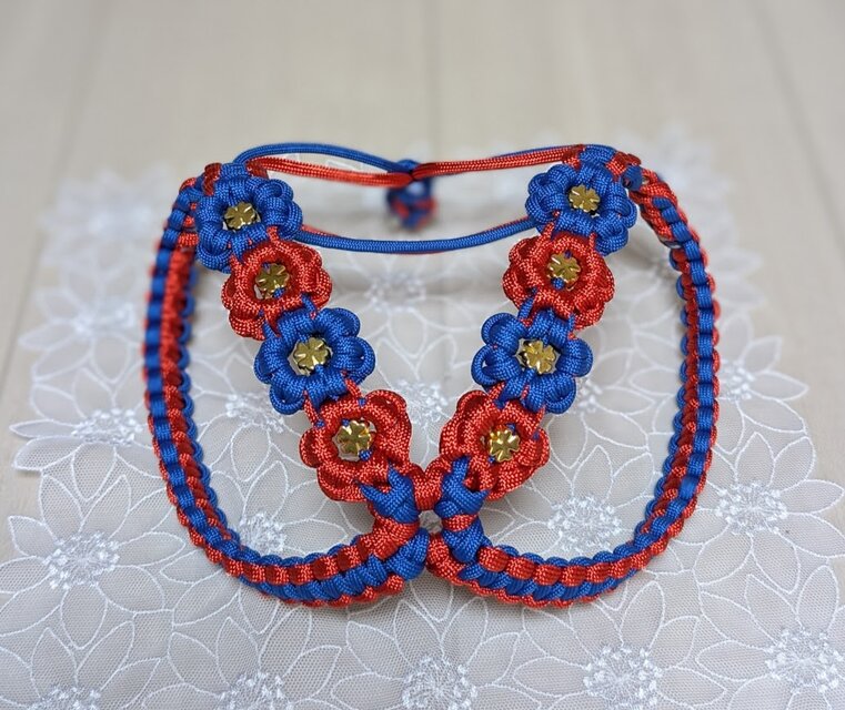 パラコード ハーネス 胸元に花モチーフを配した小型犬用 お揃いの