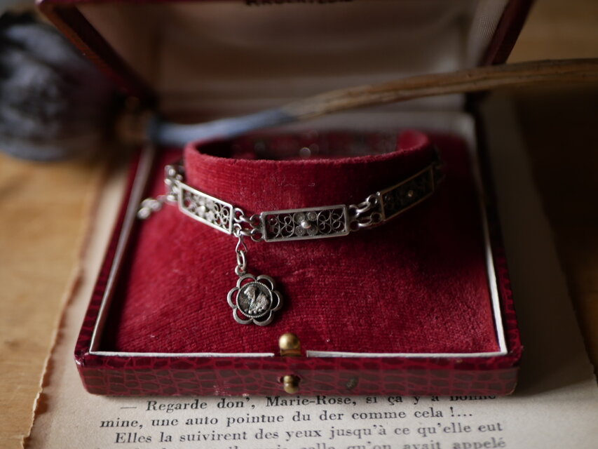 純銀　フィリグリー　チャーム付き　ヴィンテージブレスレット　ブロカント