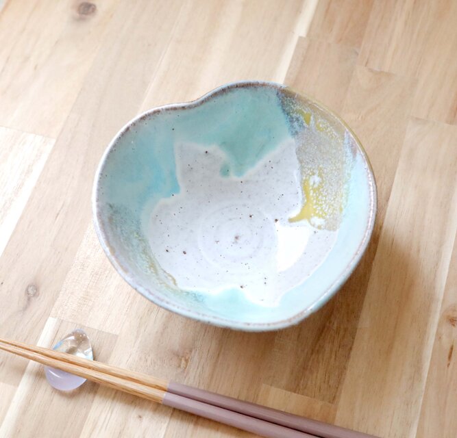 爽やか初夏色の三彩 木の葉鉢