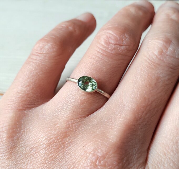 ﾙｰﾄﾞｳﾞｯﾋｱｲﾄinﾍﾟﾘﾄﾞｯﾄ＊K10 ring | iichi 日々の暮らしを心地よくする 