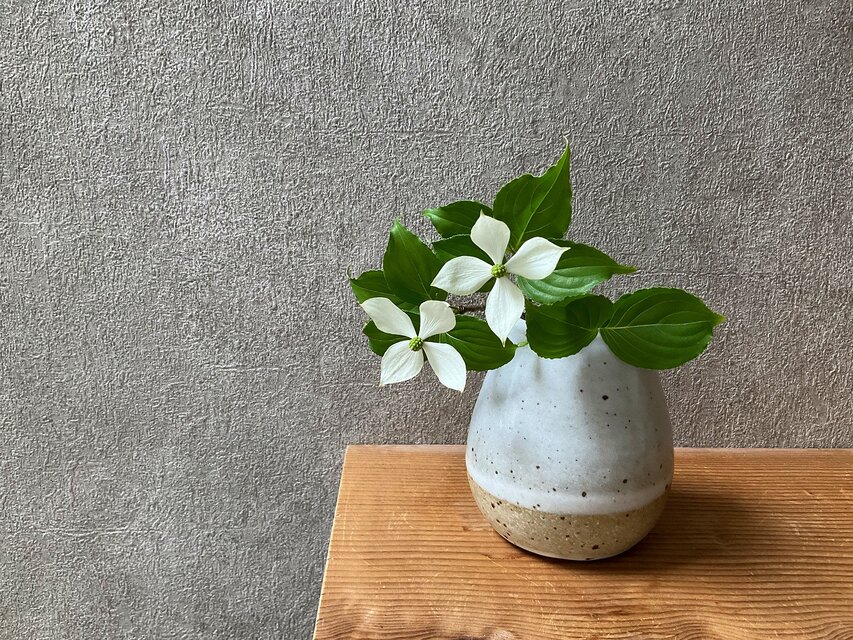 しずく花瓶（小）