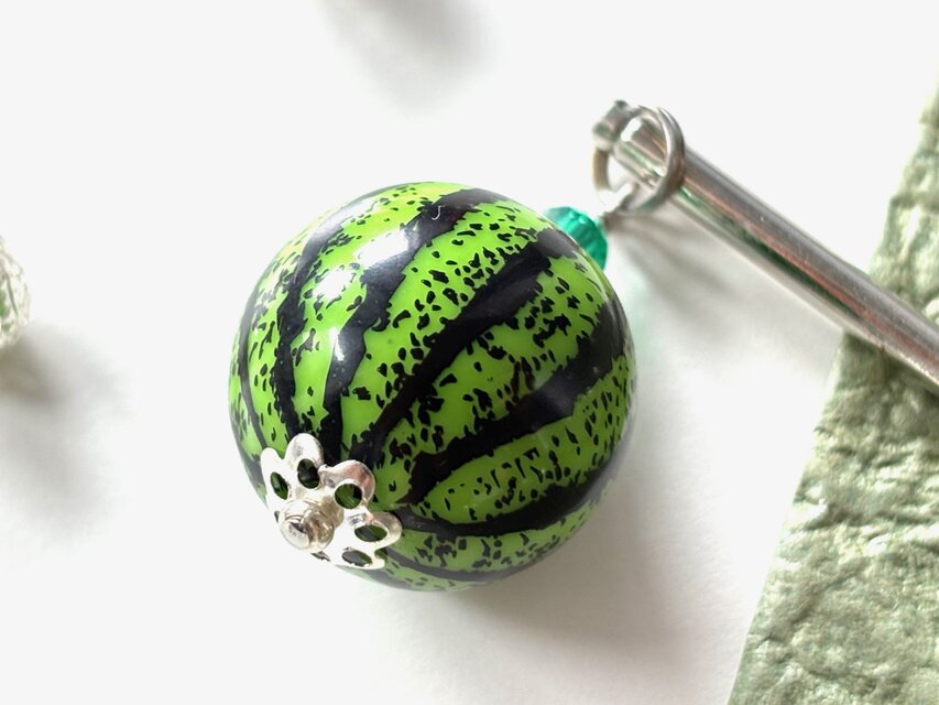 かんざし　スイカビーズ　一本挿し　一本簪　涼しげ　夏　和風　緑　グリーン　シルバー　夏祭り　海　縁日　西瓜　すいか