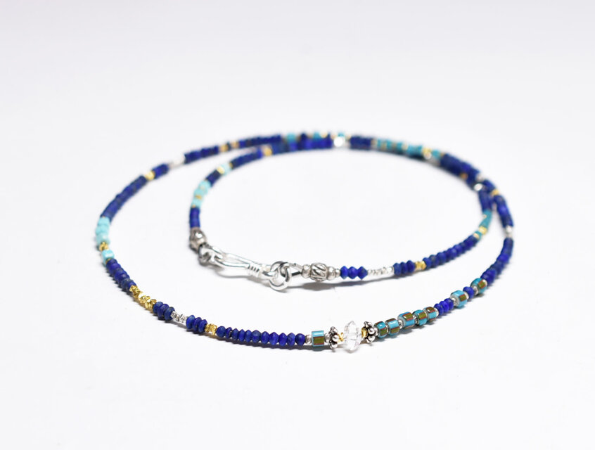 ターコイズブルーホワイトハーツとハーキマーダイヤモン、ラピス