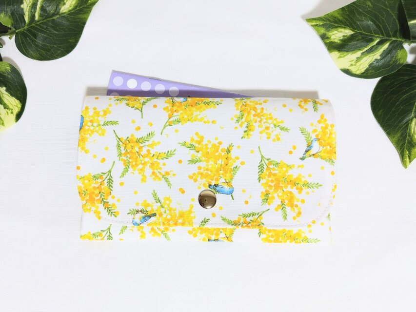 ミモザの花フラップケース(オフホワイト)