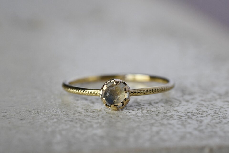 思い出の物語～レインボームーンストーン～