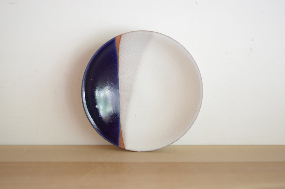 ソース皿・中・white & darkblue