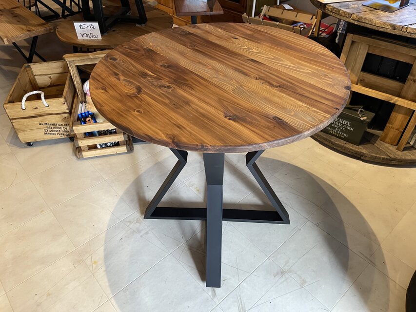 在庫あり　即納　丸テーブル　机　リビング　ナチュラル　アイアン　カフェ 在庫あり 即納 hotaru 丸テーブル テーブル 机 カフェ cafe BAR