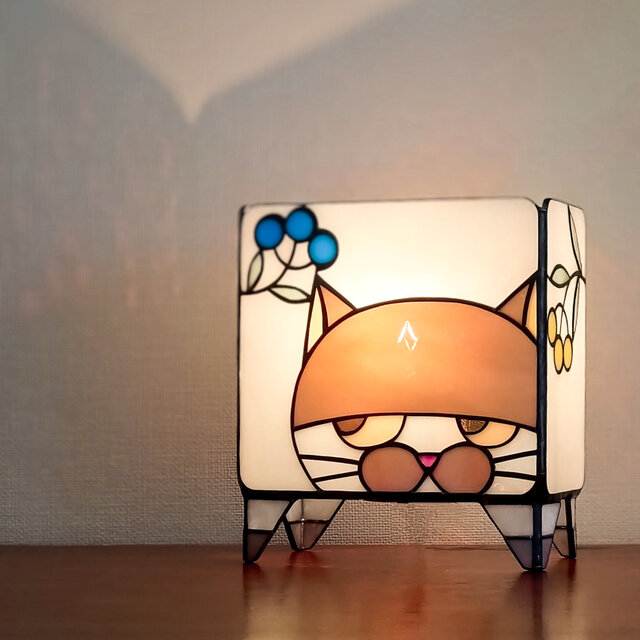 ねこあかり　おかっぱグレイ