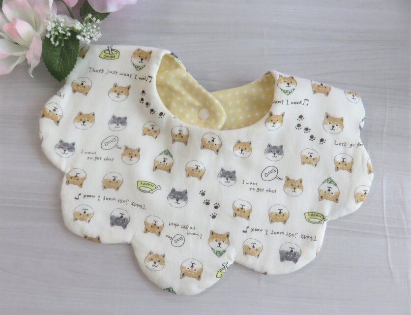 New*ふわふわお花のスタイ*柴犬*しばいぬ