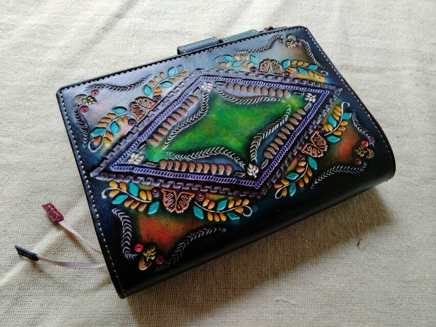 ほぼ日手帳対応　牛革文庫サイズ手帳カバー　刻印＆拭き染め　