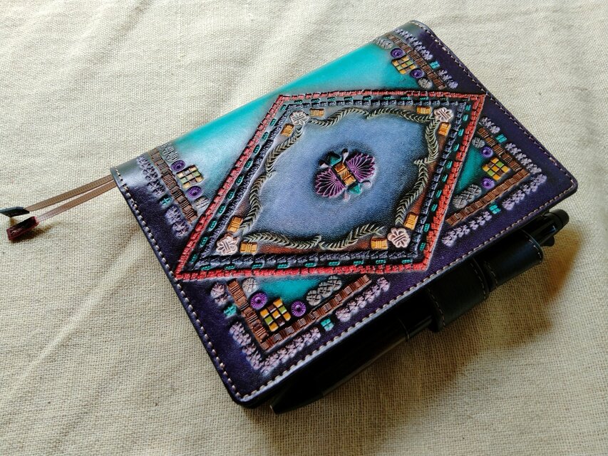 拭き染めのほぼ日手帳カバー　文庫本サイズ　牛革 拭き染めのほぼ日手帳カバー 文庫本サイズ 牛革 | 8peaks