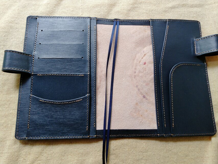 ほぼ日手帳対応 牛革文庫サイズ手帳カバー 刻印＆拭き染め | iichi