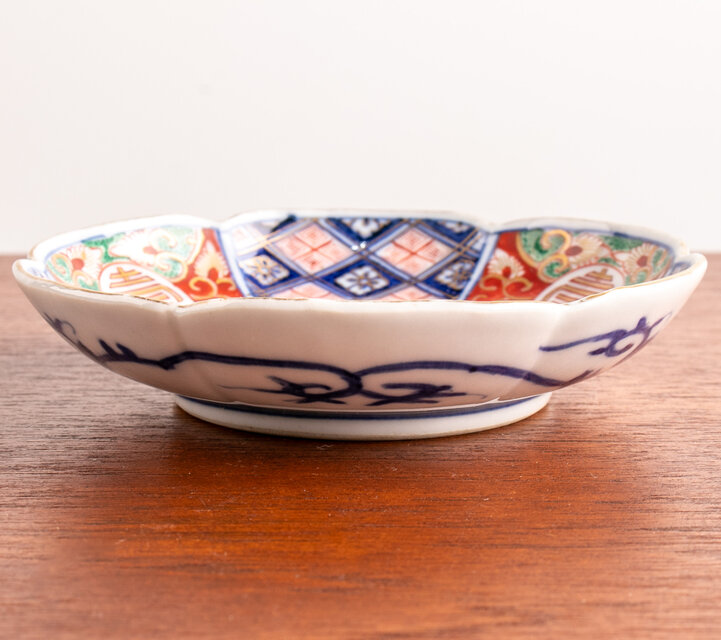 大聖寺伊万里 金襴手更紗文 四寸皿 明治時代 E1458A | iichi