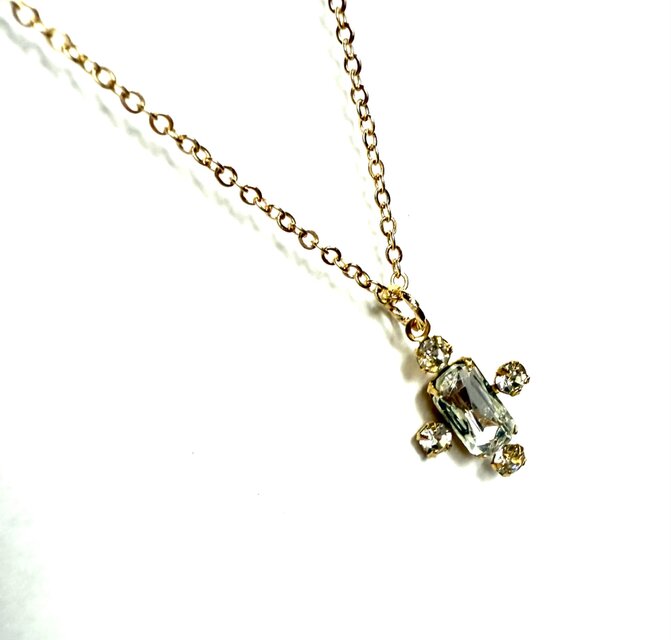 ヴィンテージ swarovski クリスタル クロス 十字架 ネックレス