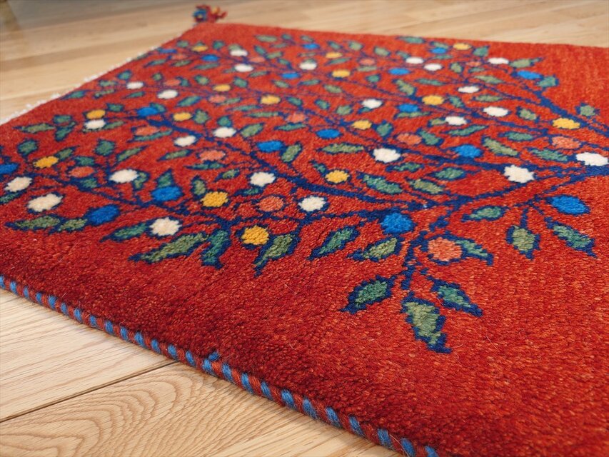 ペルシャ ギャッベ 玄関マット ラグ 88x60cm 茜色 椿のような