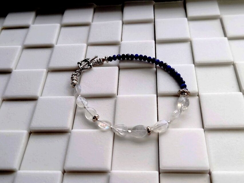 レインボームーンストーンとラピスラズリのコンビブレスレット