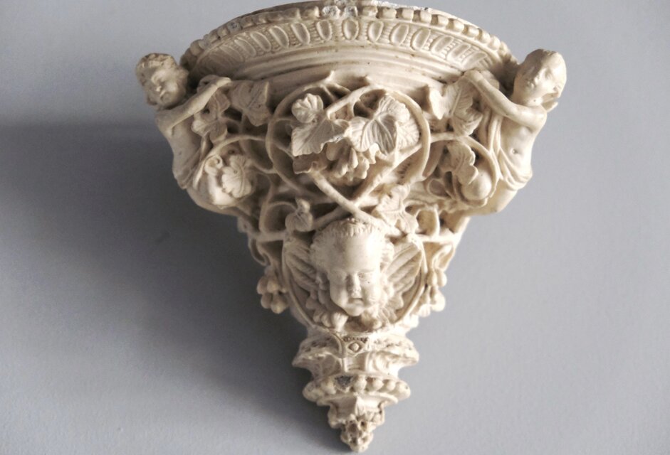 コンソール 智天使 海泡石 メシャム フランス アンティーク 0502223