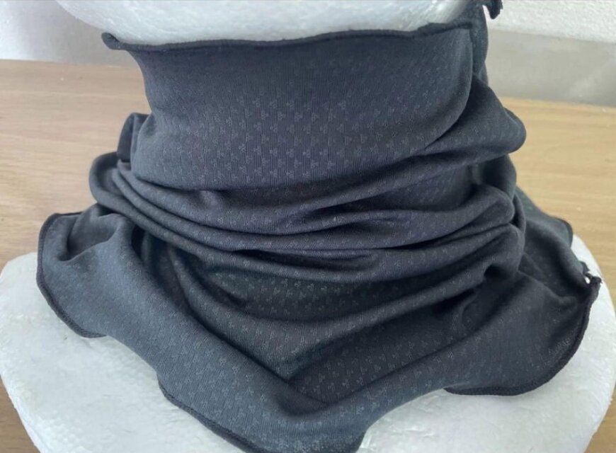 ゆったり特別仕立てイタリア生地ネックウォーマー日焼け止めにも 