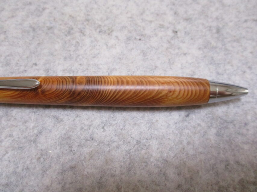 屋久杉 光明 椿油仕上げ ワンピースタイプの木軸ボールペン(シャープ