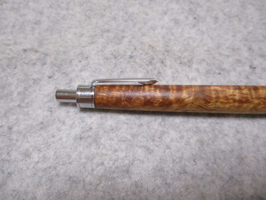 ハワイアンコア カーリー杢 椿油仕上げ 木軸ボールペン(シャープ