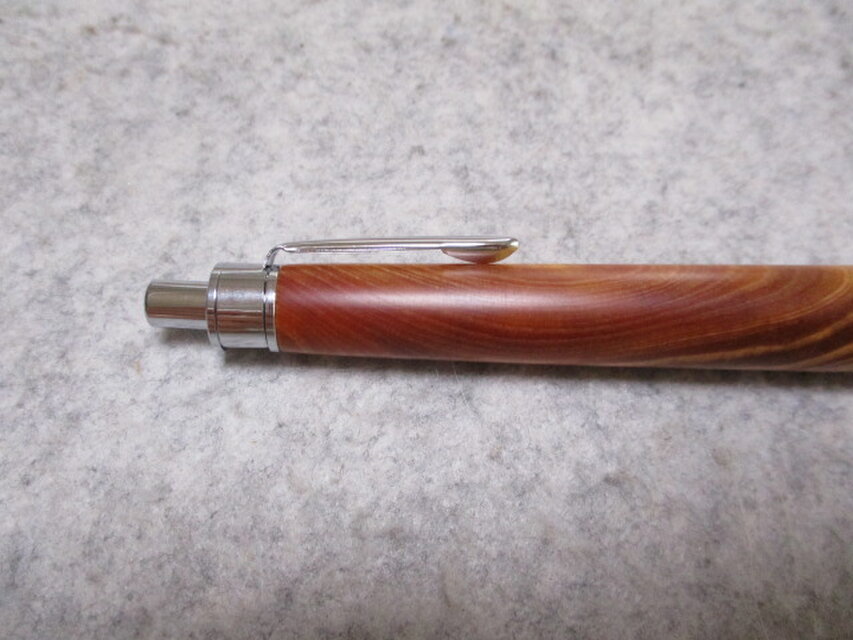 肥松(黒松)ジン 琥珀脂 出雲産樹齢300年 蜜蠟ワックス仕上げ 木軸