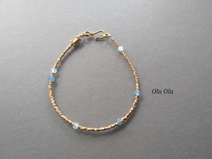 カイヤナイト×カレンシルバーのブレスレット