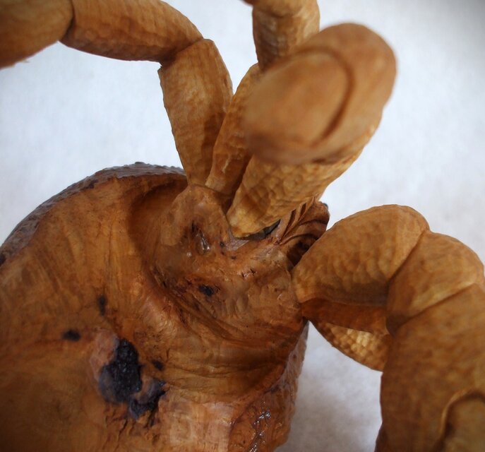 ☆ヤドカリの木彫り置物☆ | iichi 日々の暮らしを心地よくする