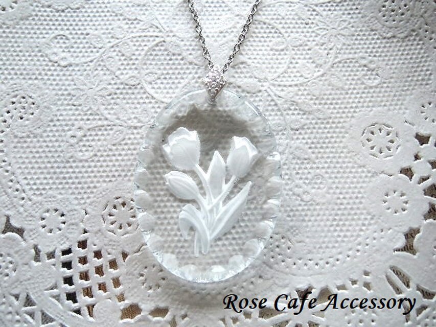 （1405）超レアアイテム✨ドイツ製インタリオ✨ビッグサイズ/tulip flower40×30mm。・。・(^^♪