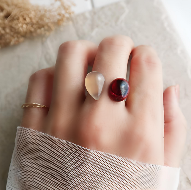 大人レッド！ガーネットとグレーオニキスのフォークリング　金アレ対応