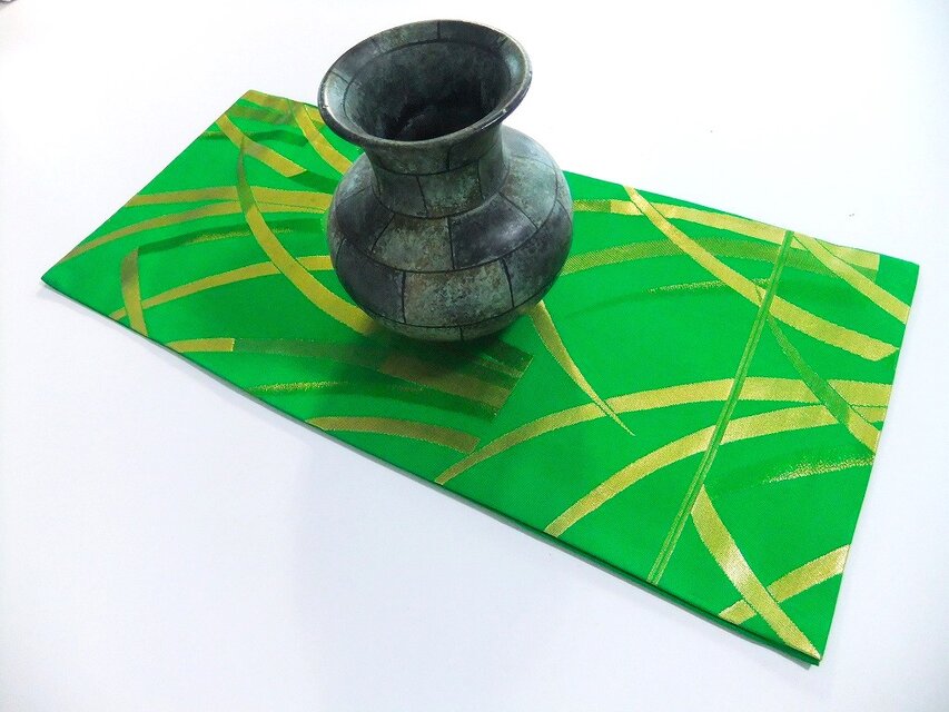 16)2291】26×54cm/テーブルセンター・敷物/水草文様・和風・帯リメイク
